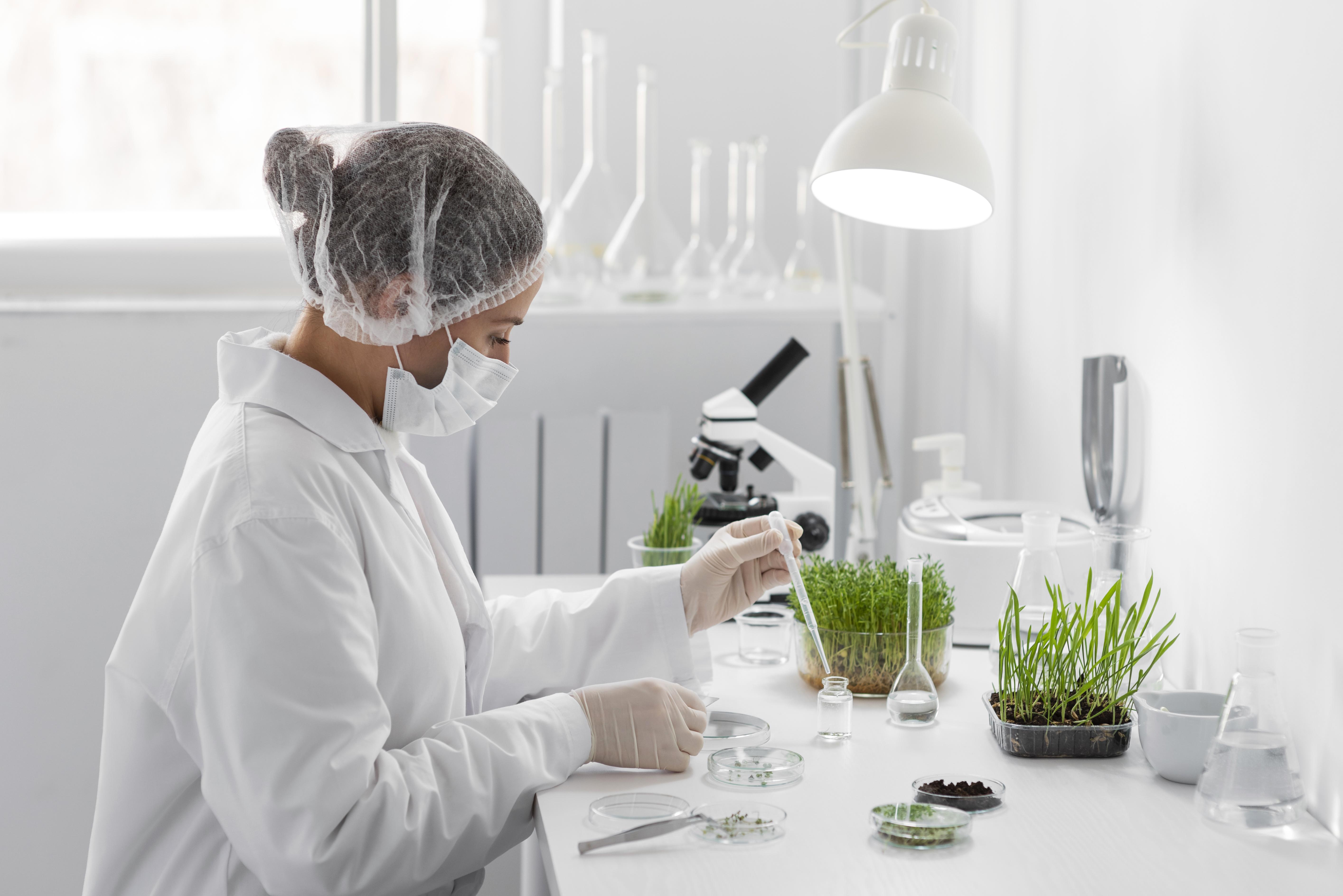 What are advanced herbal medicines from international botanicals?